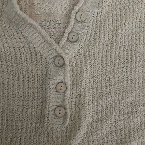 ILLA ILLA Cream Textured Knit Sweater